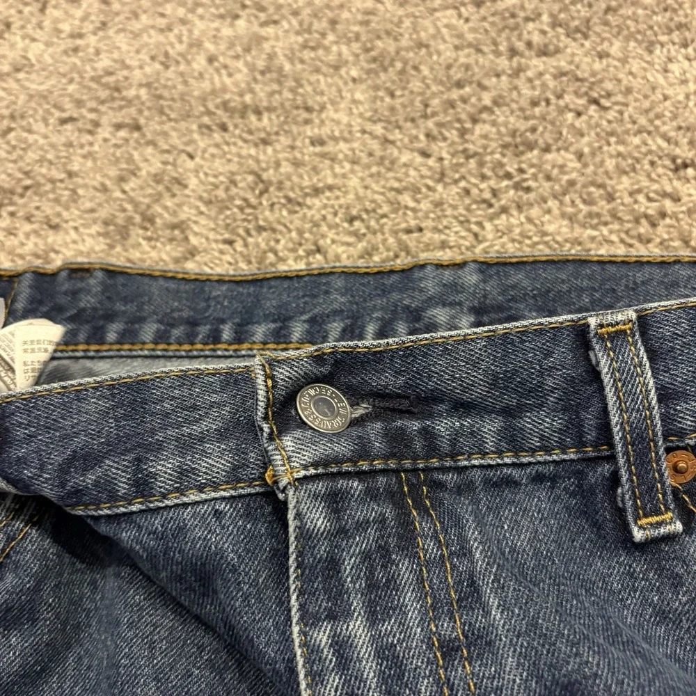 Levis 505 Mens Jeans 40x34 Regular Fit Straight Leg Medium Wash